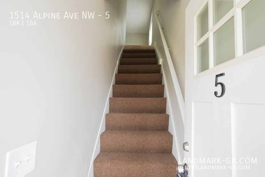 1514 Alpine Ave Nw #5 - Photo 2 of 13