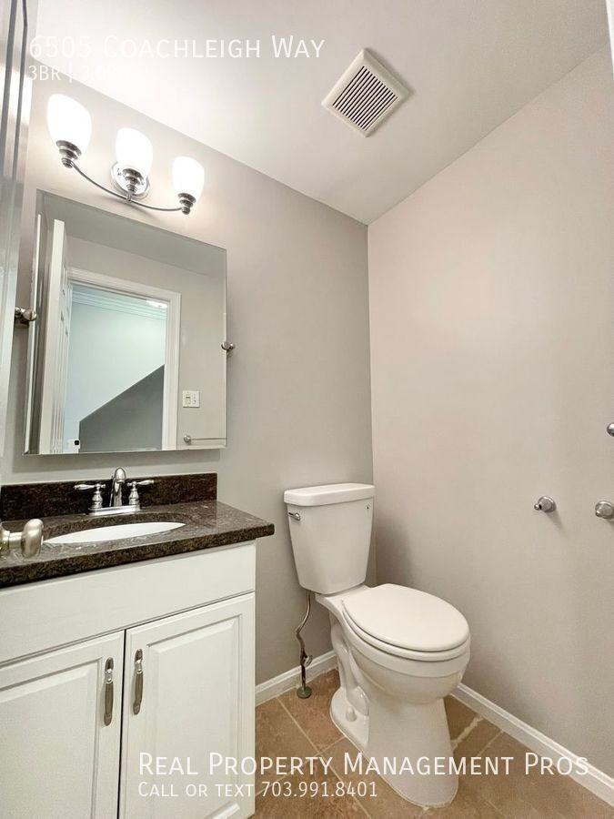 6505 Coachleigh Way - Photo 4 of 19