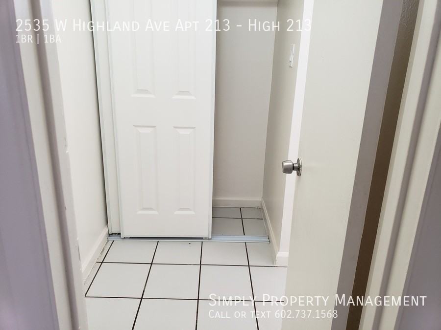 2535 W Highland Ave Apt 213 - Photo 6 of 7