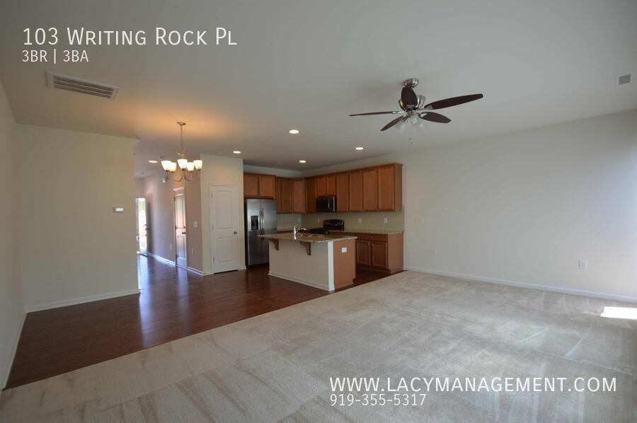 103 Writing Rock Pl #1 - Photo 7 of 31