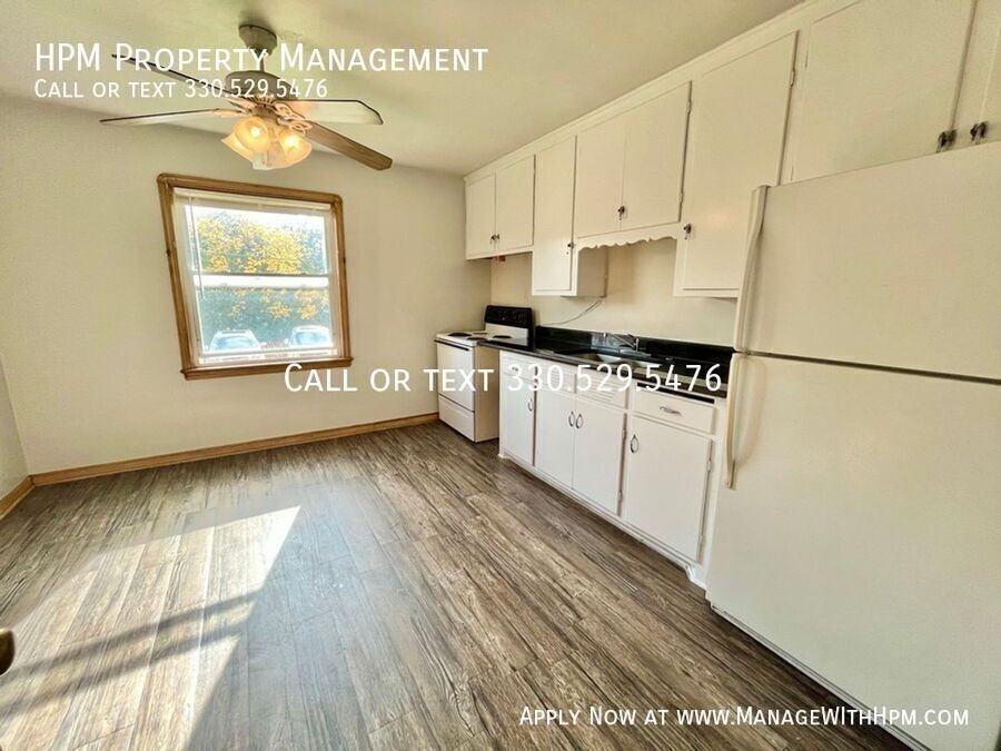 LAKEWOOD HEIGHTS & #1 - Photo 2 of 8