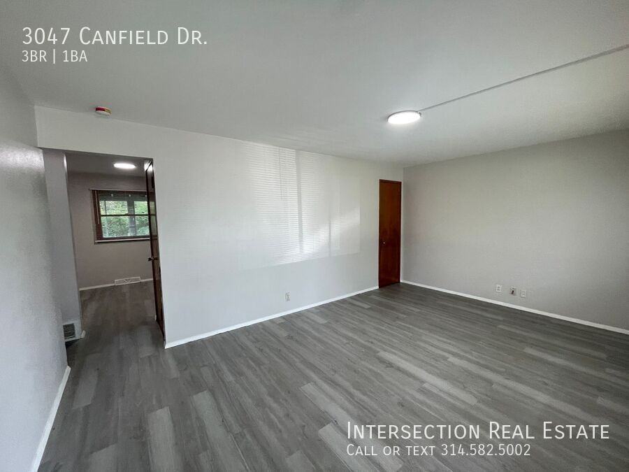 3047 Canfield Dr - Photo 3 of 21