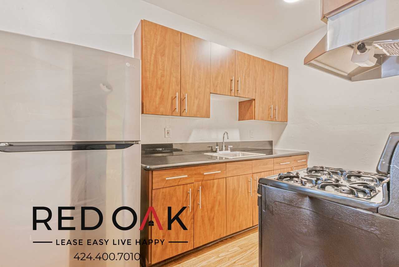 5600 Fernwood Ave #106 - Photo 3 of 8