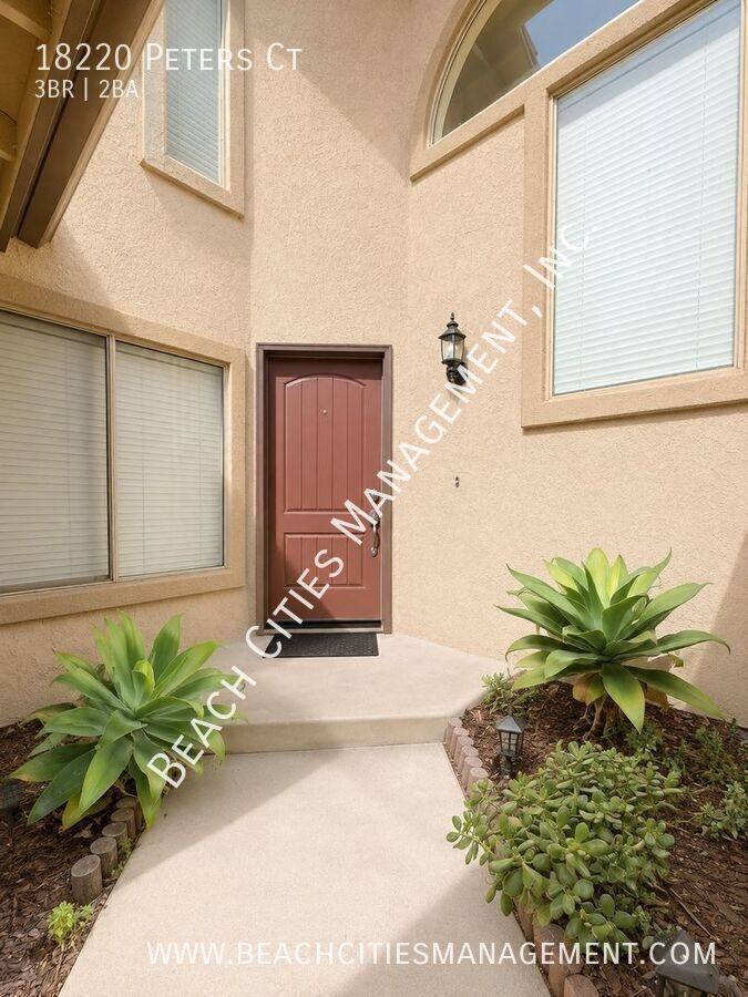 18220 Peters Ct - Photo 3 of 50