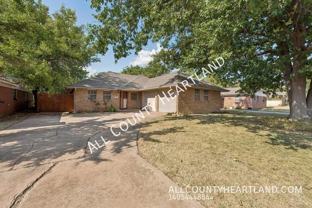 1209 Nw 103rd St - Photo 1 of 1