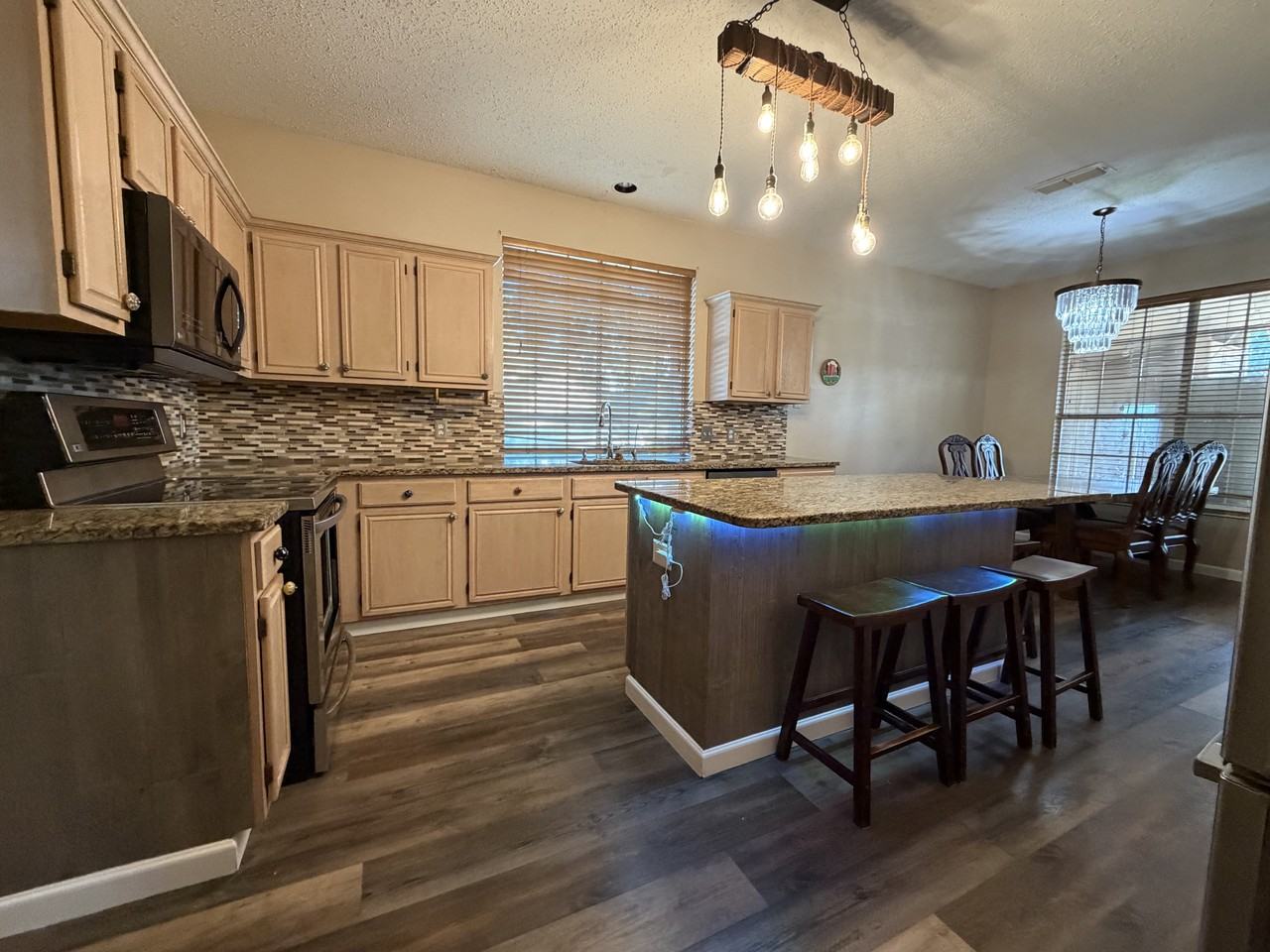 4610 Bay Point Dr #NA - Photo 7 of 19