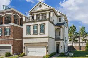 featured image of 921 Dunleigh Meadows Ln