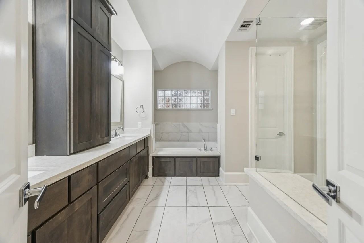 921 Dunleigh Meadows Ln - Photo 6 of 10