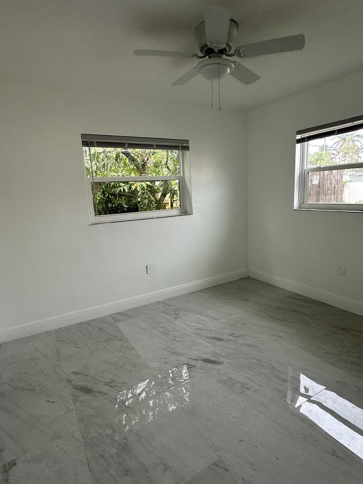 6651 Allen St #NA - Photo 6 of 7