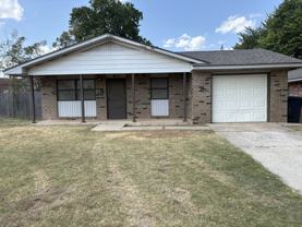 311 Nw 24th St #NA - Photo 1 of 1