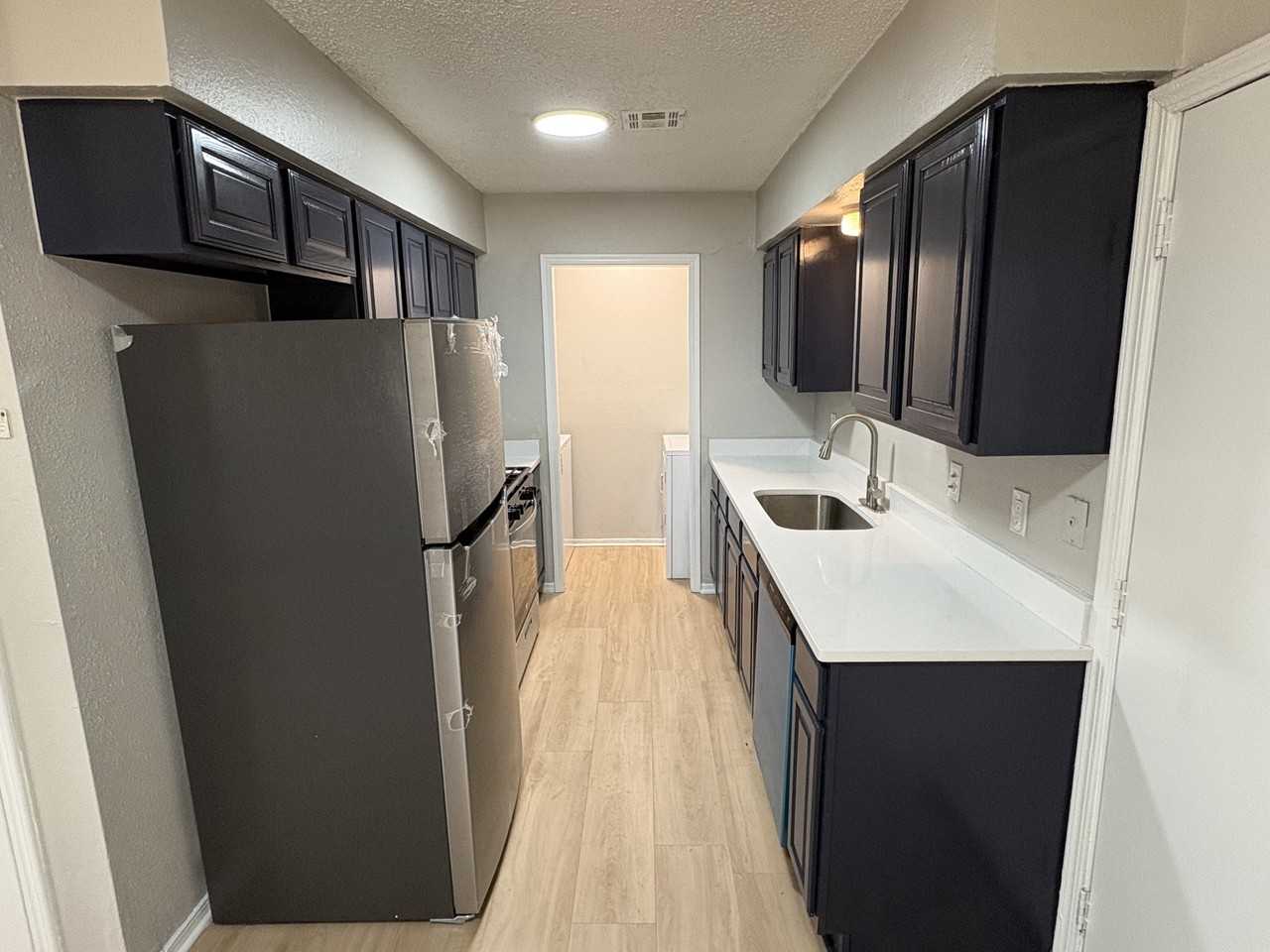 311 Nw 24th St #NA - Photo 5 of 19