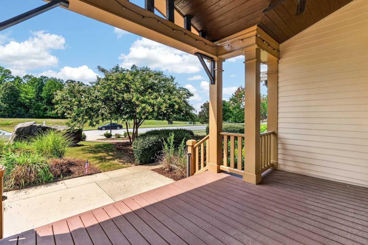 720 Waterscape Ct - Photo 3 of 35