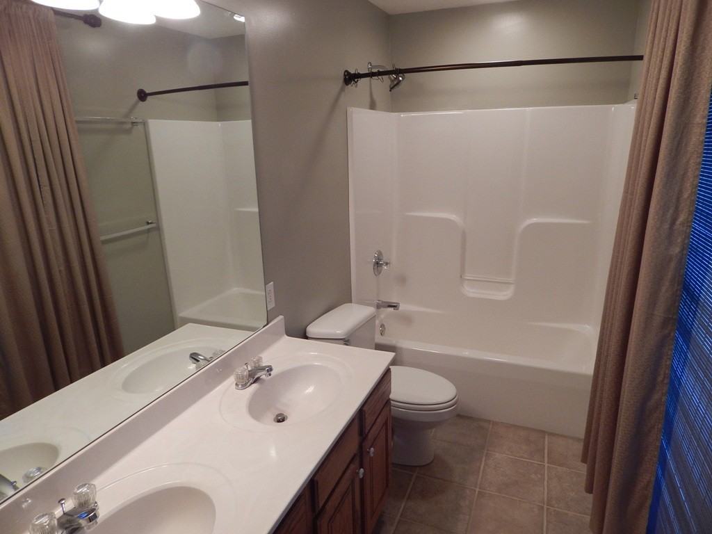 2054 Pinecrest Dr #NA - Photo 3 of 23