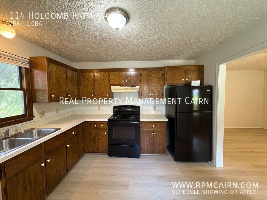 114 Holcomb Path Rd #A - Photo 4 of 10