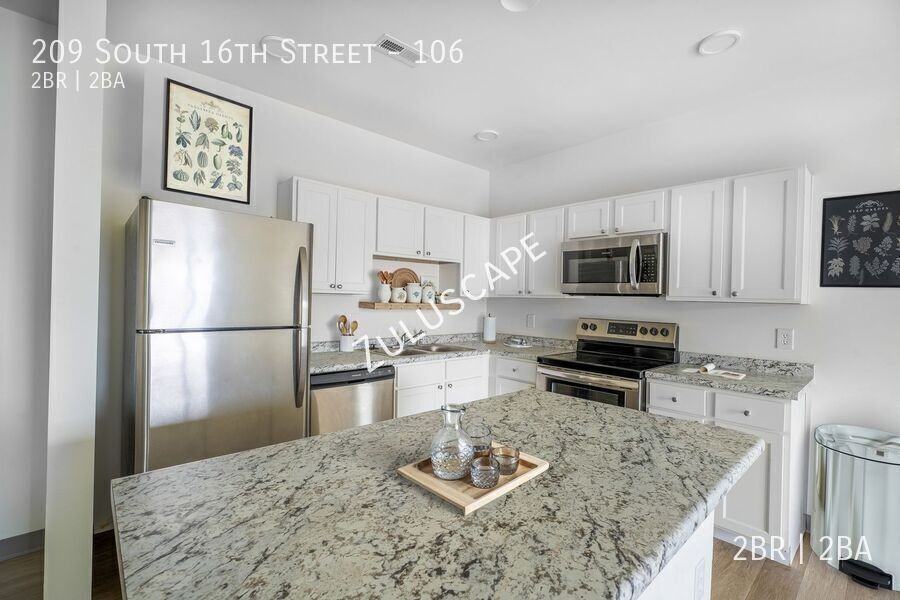 209 S 16th St #106 - Photo 2 of 33