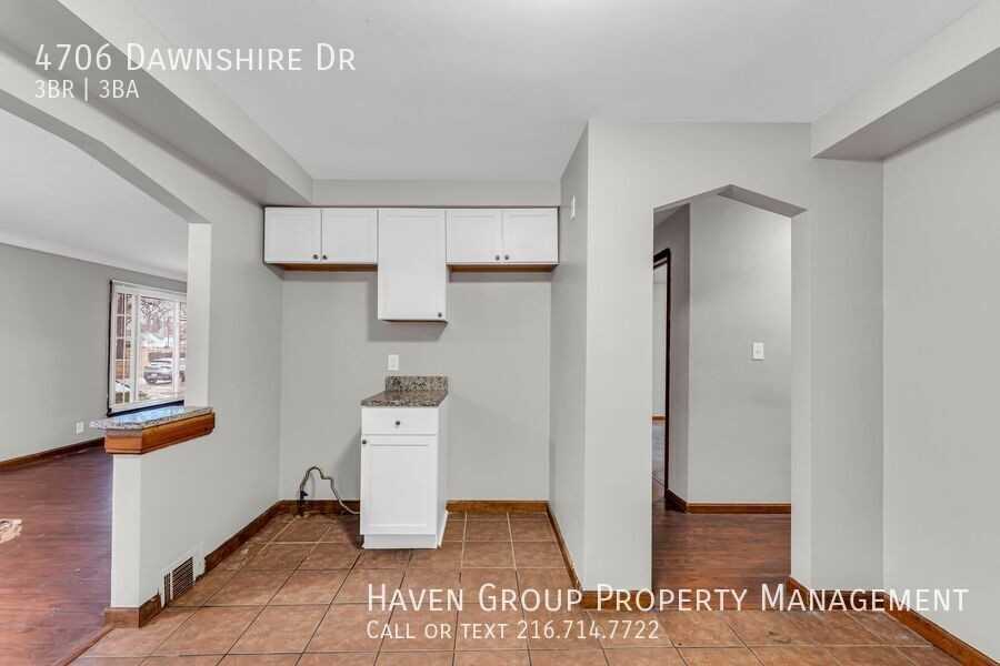 4706 Dawnshire Dr - Photo 7 of 23