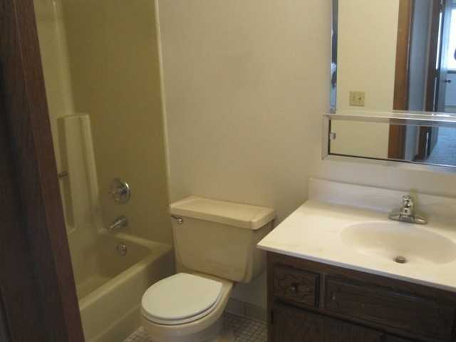 2044 15th St N #3 - Photo 7 of 16