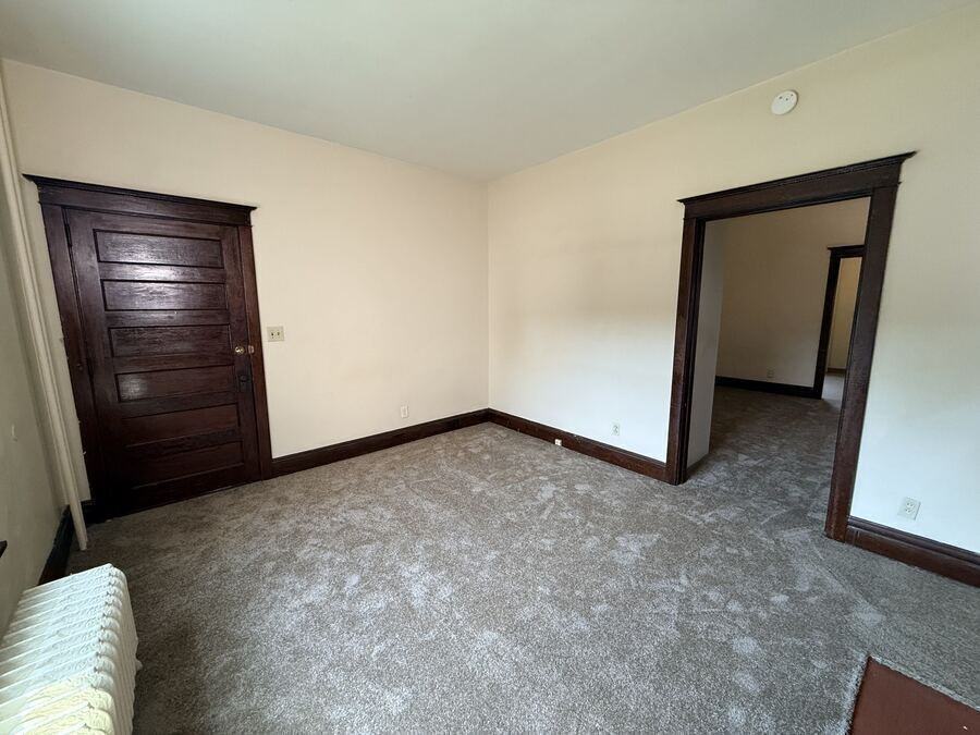 827 E 2nd St #1 - Photo 3 of 8