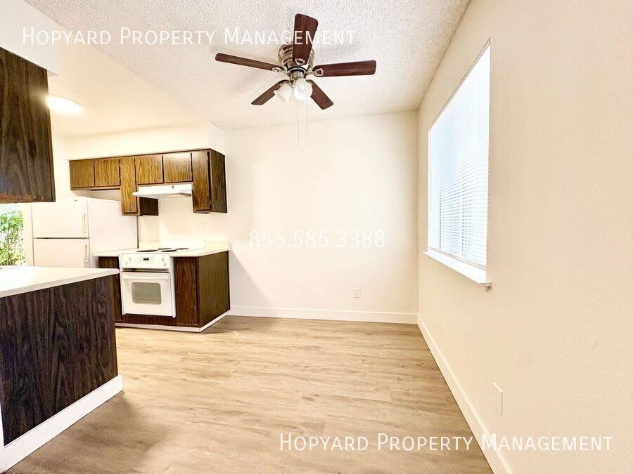 5155 Arden Way #22 - Photo 6 of 30