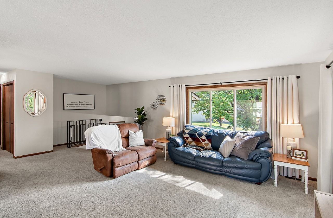 5445 Large Ave Ne #NA - Photo 6 of 30