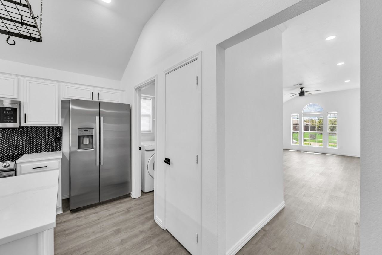 720 Mackenzie Dr #NA - Photo 6 of 16
