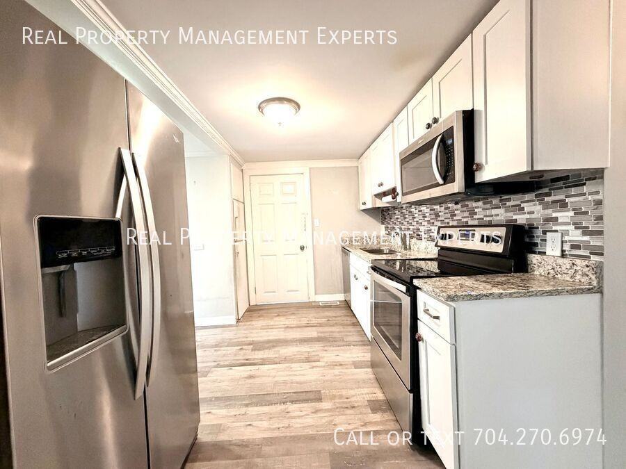 4608 Mcclure Rd - Photo 3 of 15