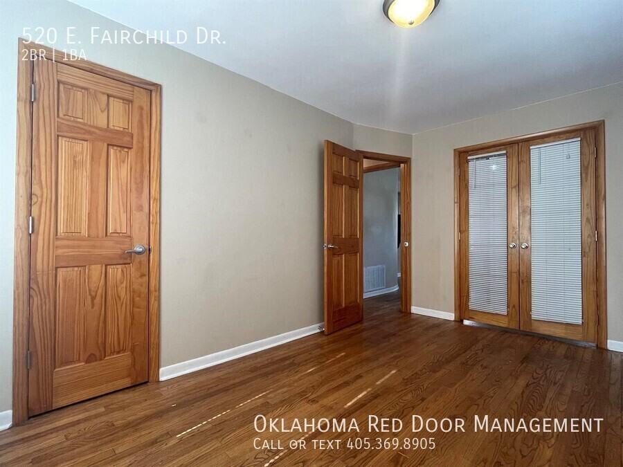 520 E Fairchild Dr - Photo 5 of 9