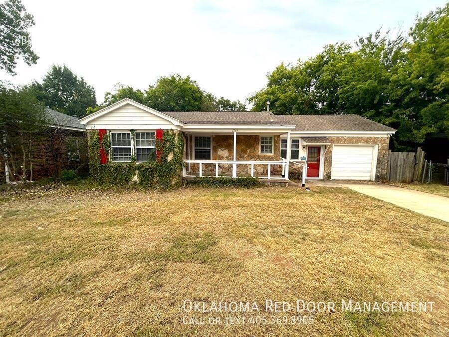 2744 Cambridge Ct