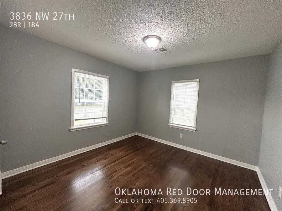 3836 Nw 27th St - Photo 5 of 14