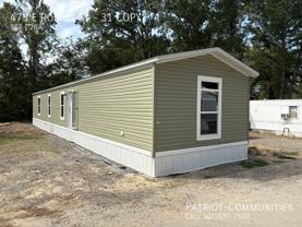 475 E Robins St - Photo 1 of 1