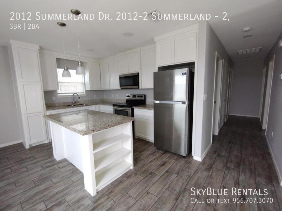 2012 Summerland Ln #2 - Photo 4 of 9
