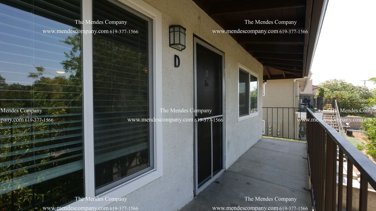 143 Lillian Way #D - Photo 2 of 11