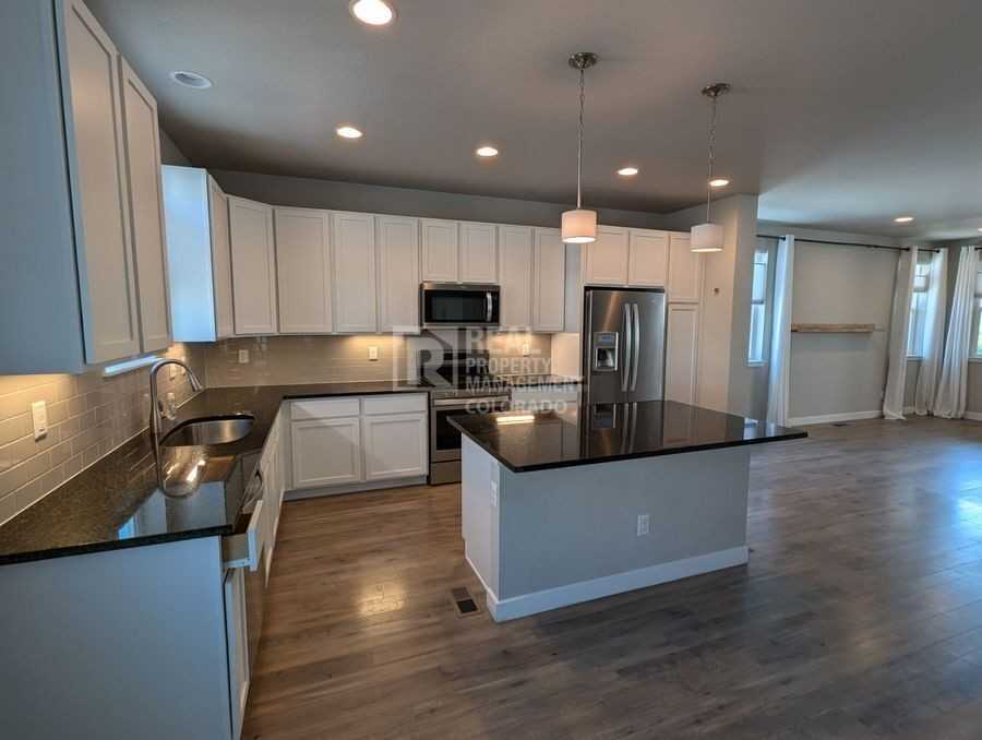 2378 S Troy Ct - Photo 4 of 25