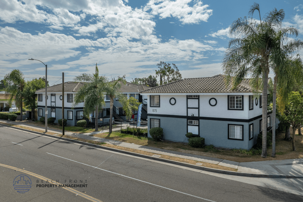 875 N. Olive St. - Photo 7 of 17