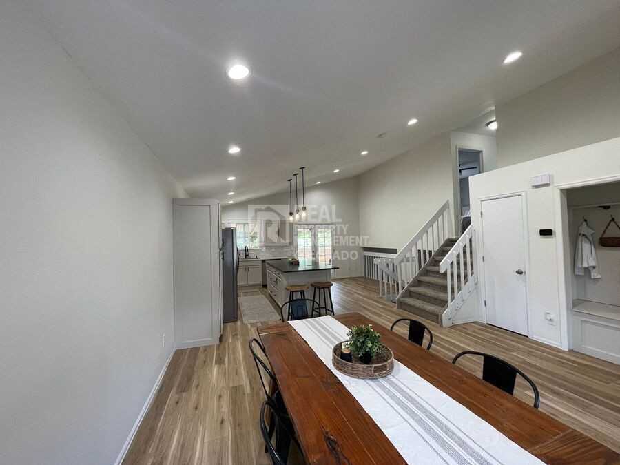 4626 Witches Hollow Ln - Photo 6 of 28