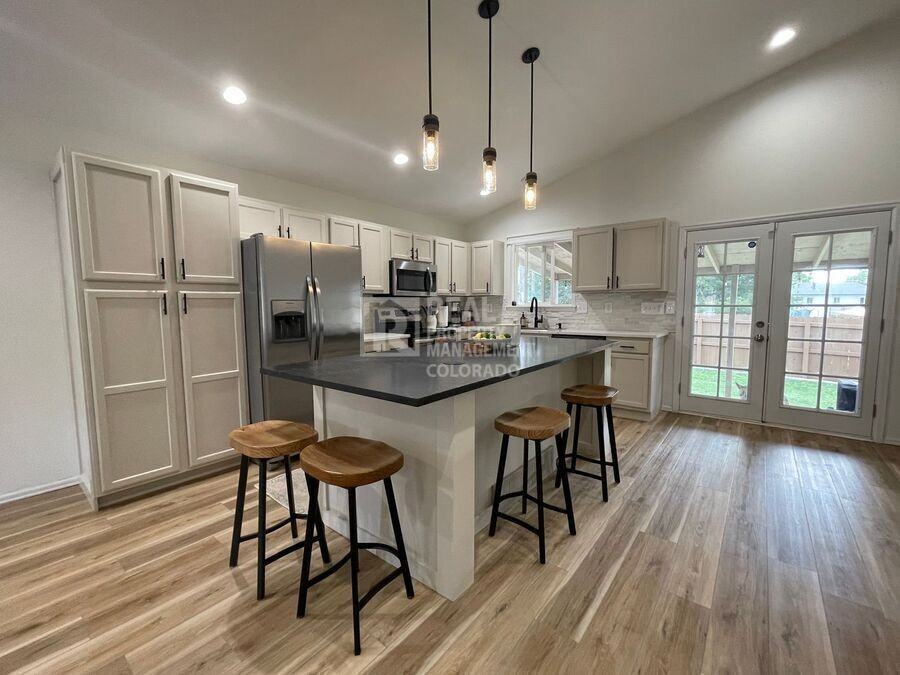 4626 Witches Hollow Ln - Photo 7 of 28