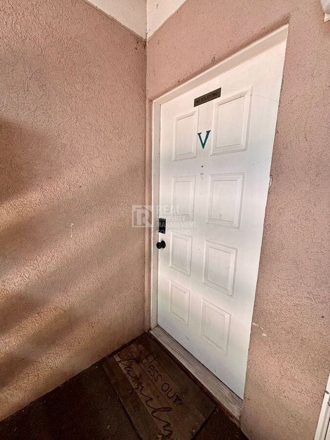 3440 Parkmoor Village Dr #V - Photo 3 of 16