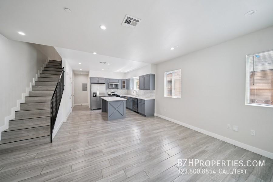 1123 Browning Blvd #1123 - Photo 6 of 31