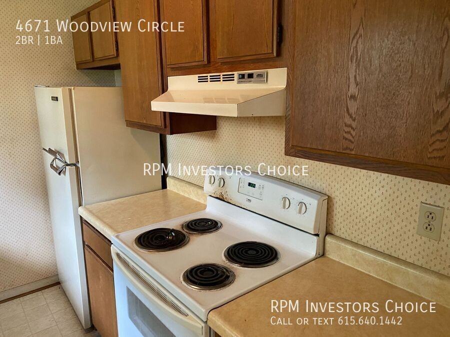 4671 Woodview Cir - Photo 4 of 6