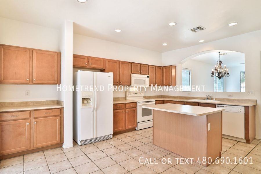 4475 E Warbler Ct - Photo 3 of 24