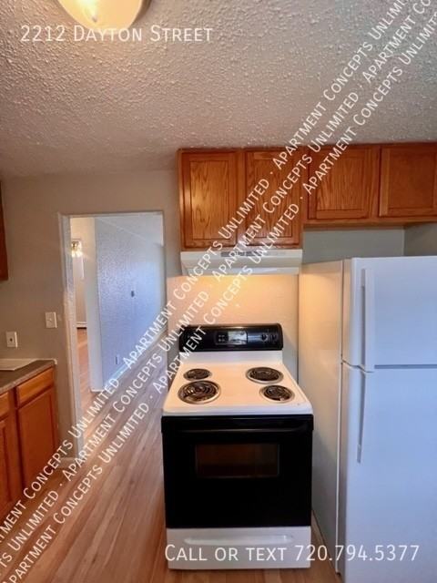 2212 Dayton St - Photo 5 of 9