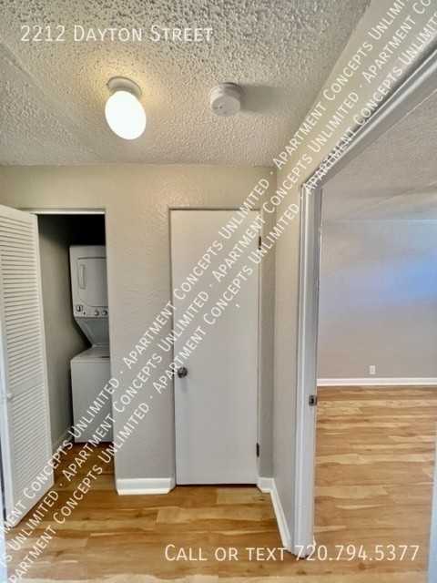 2212 Dayton St - Photo 6 of 9