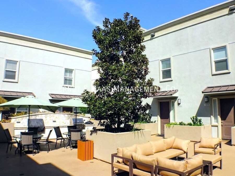 16674 Bellflower Blvd - Photo 4 of 19