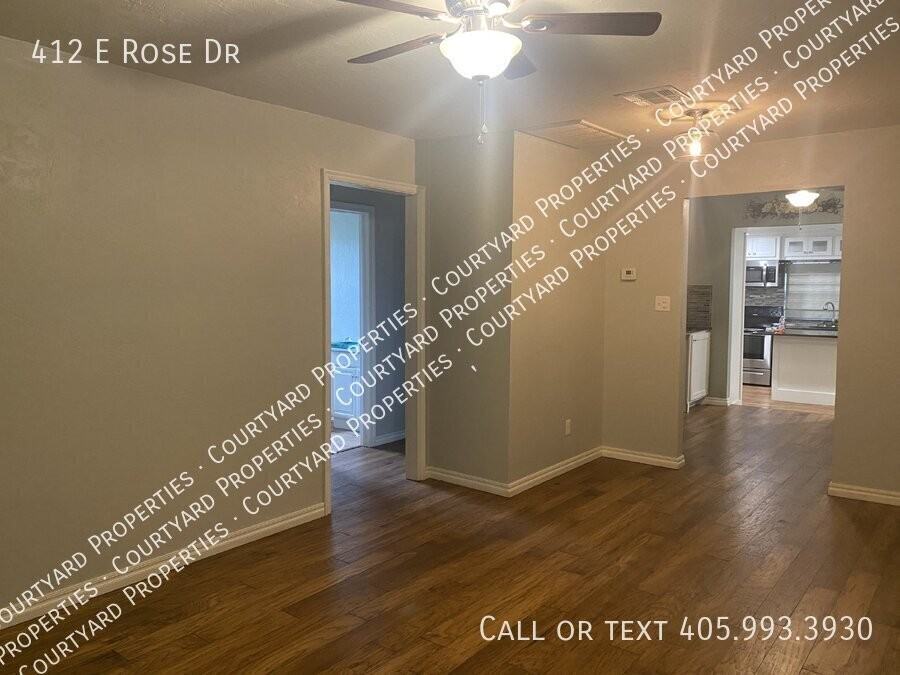 412 E Rose Dr - Photo 2 of 18