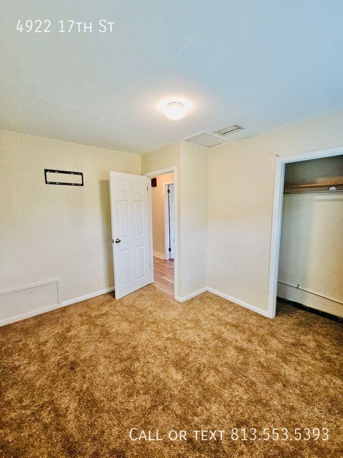 4922 17th St - Photo 3 of 41