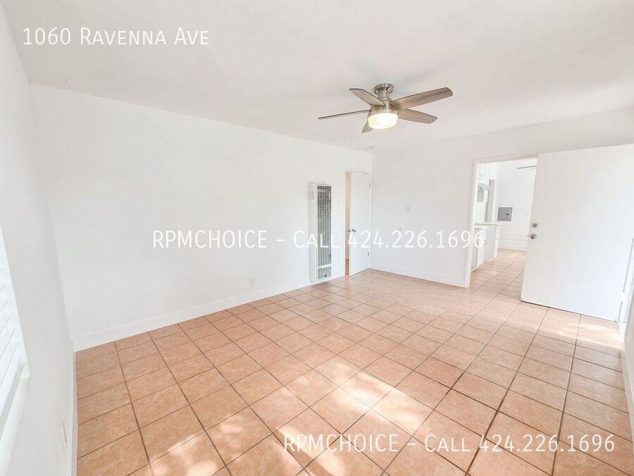 1060 Ravenna Ave - Photo 3 of 18