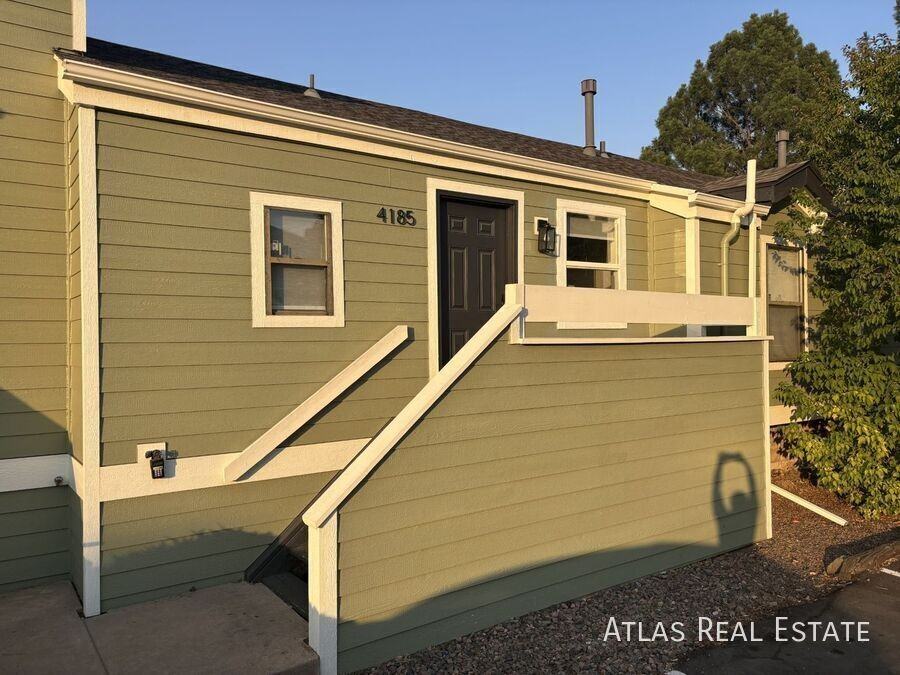 4185 S Richfield Way - Photo 2 of 8