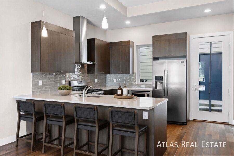 4132 E 35th Ave - Photo 6 of 24