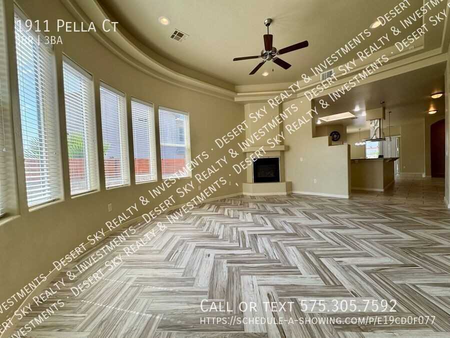 1911 Pella Ct - Photo 4 of 31