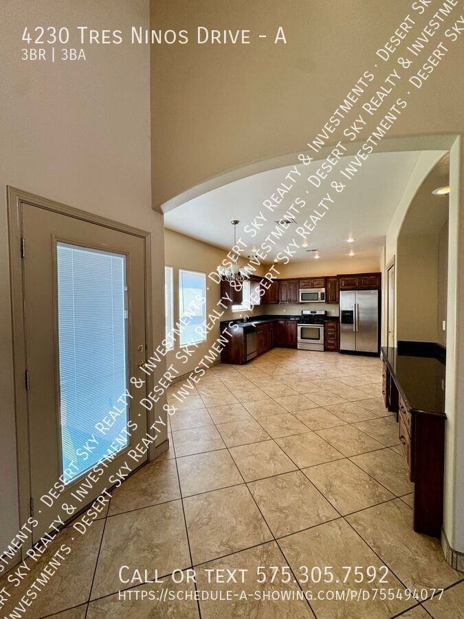 4230 Tres Ninos #A - Photo 6 of 33